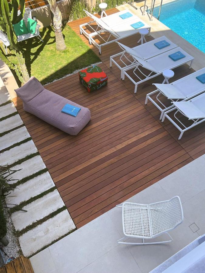 Fos Villa, A Luxe House With Private Heated Pool Galatás Exteriör bild